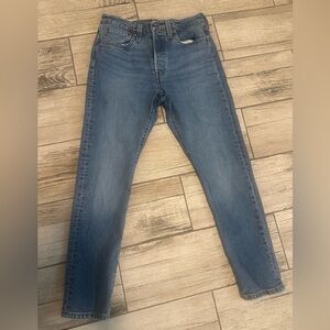 Levi's Women's Straight Jeans in Classic Blue